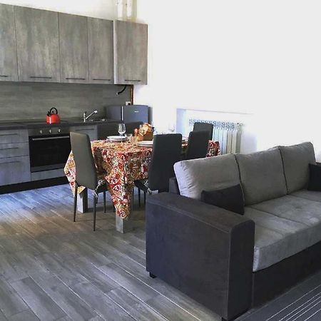 Oasi Apartment Como Bagian luar foto
