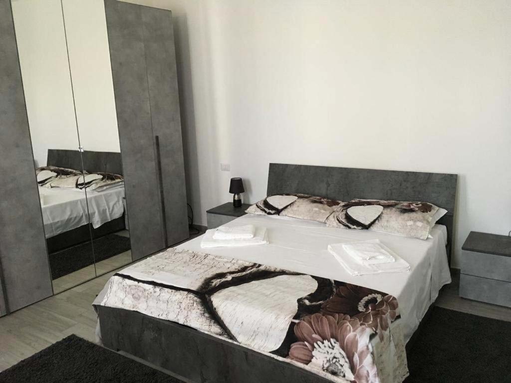 Oasi Apartment Como Bagian luar foto