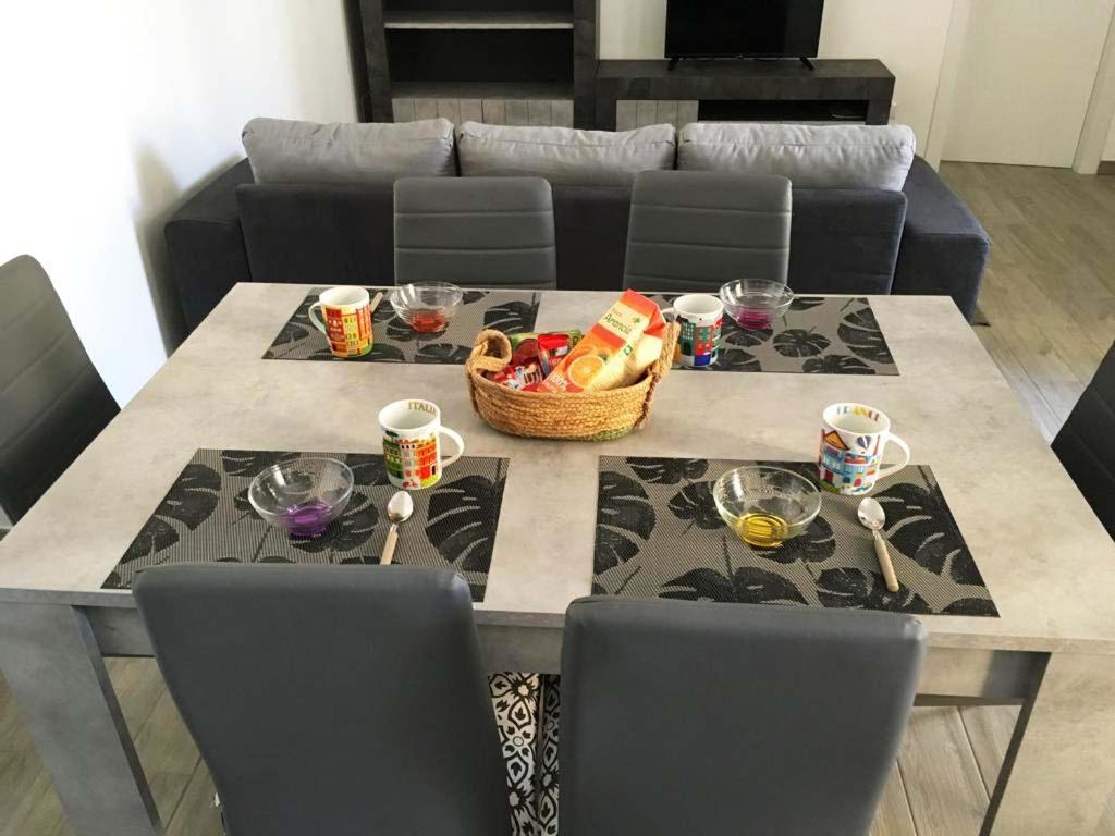 Oasi Apartment Como Bagian luar foto