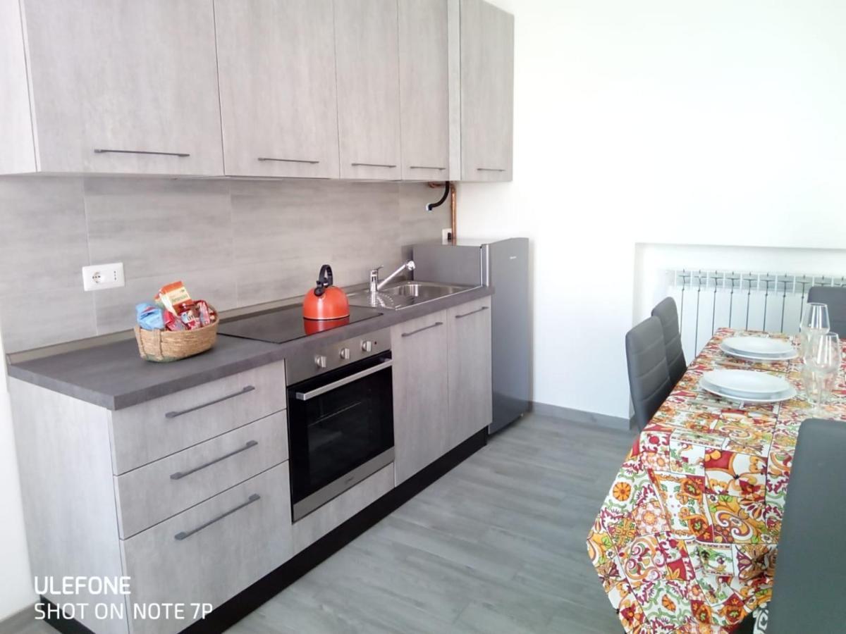 Oasi Apartment Como Bagian luar foto