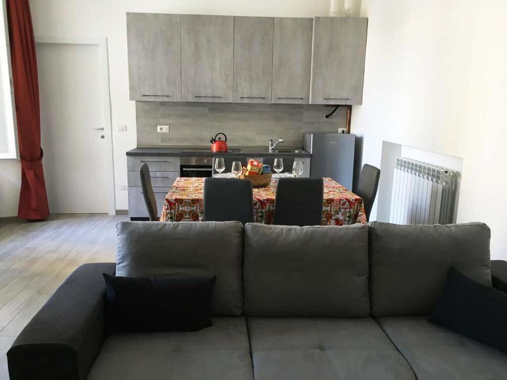 Oasi Apartment Como Bagian luar foto