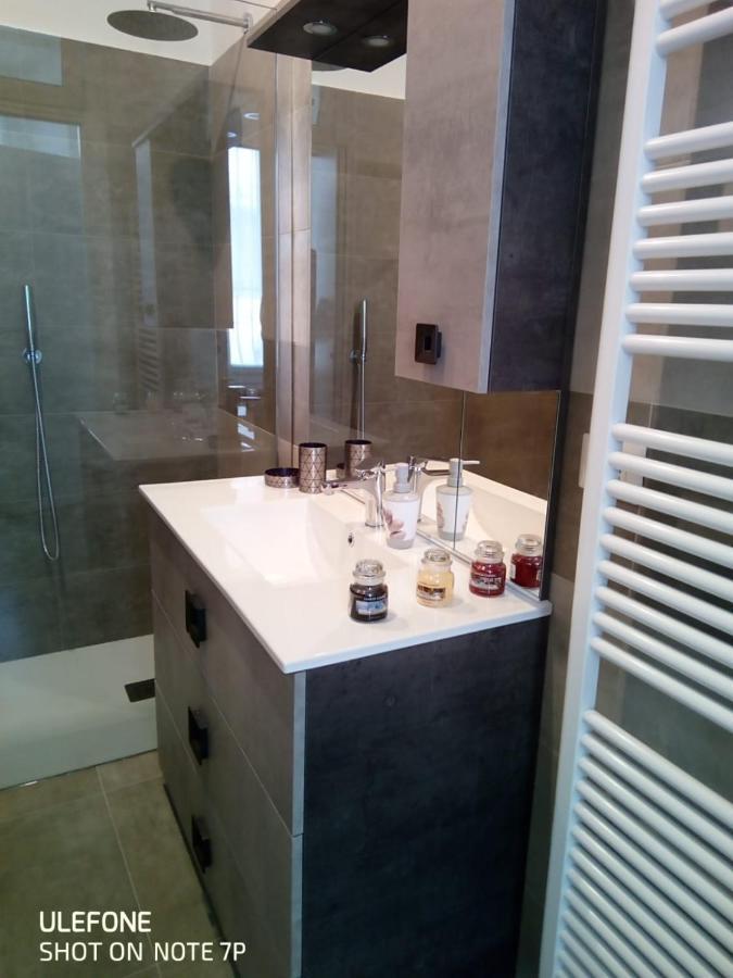 Oasi Apartment Como Bagian luar foto